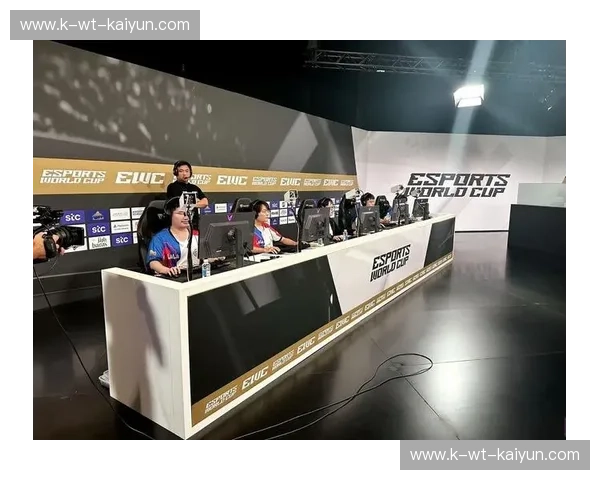 点燃电竞激情的盛会——DOTA2国际邀请赛全纪实